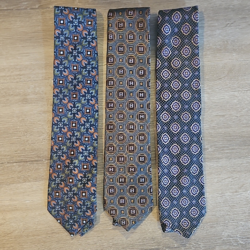 3 Jos. A. Bank Ties